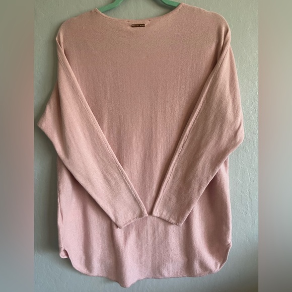 Michael Kors Sweater - Picture 2 of 4